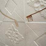 Cargar imagen en el visor de la galería, Tiara Dorada
